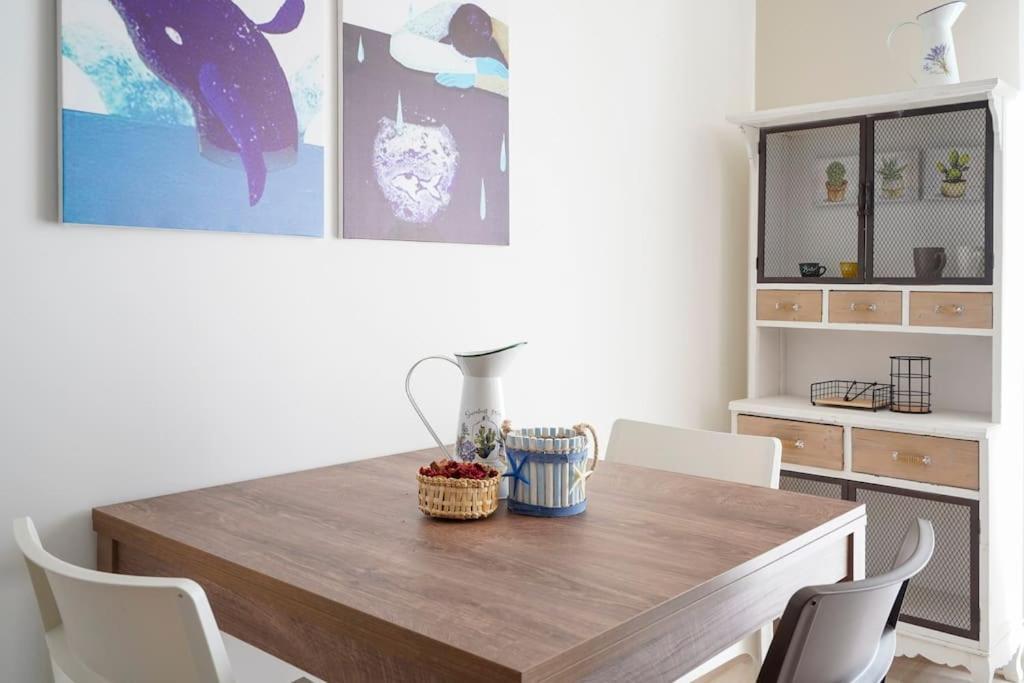 Mediterranea Apartment- Central Station - Free Wifi&Netflix Bari Extérieur photo