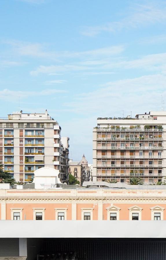 Mediterranea Apartment- Central Station - Free Wifi&Netflix Bari Extérieur photo