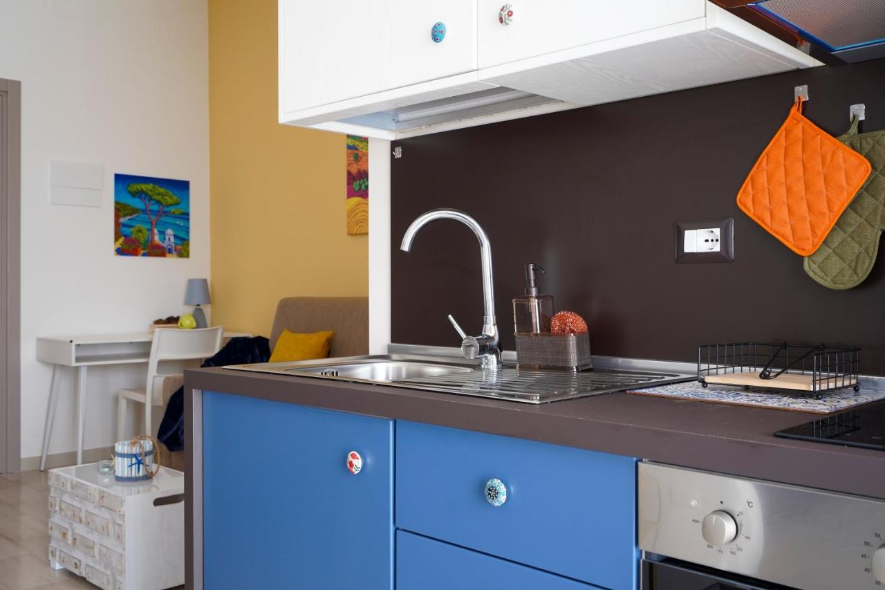 Mediterranea Apartment- Central Station - Free Wifi&Netflix Bari Extérieur photo