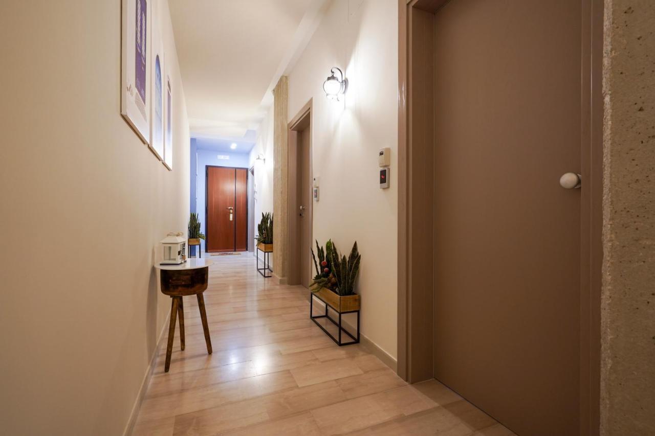 Mediterranea Apartment- Central Station - Free Wifi&Netflix Bari Extérieur photo