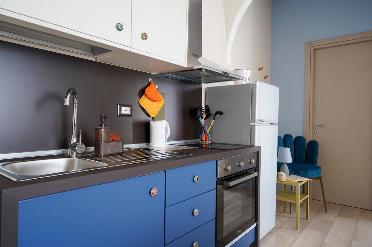 Mediterranea Apartment- Central Station - Free Wifi&Netflix Bari Extérieur photo