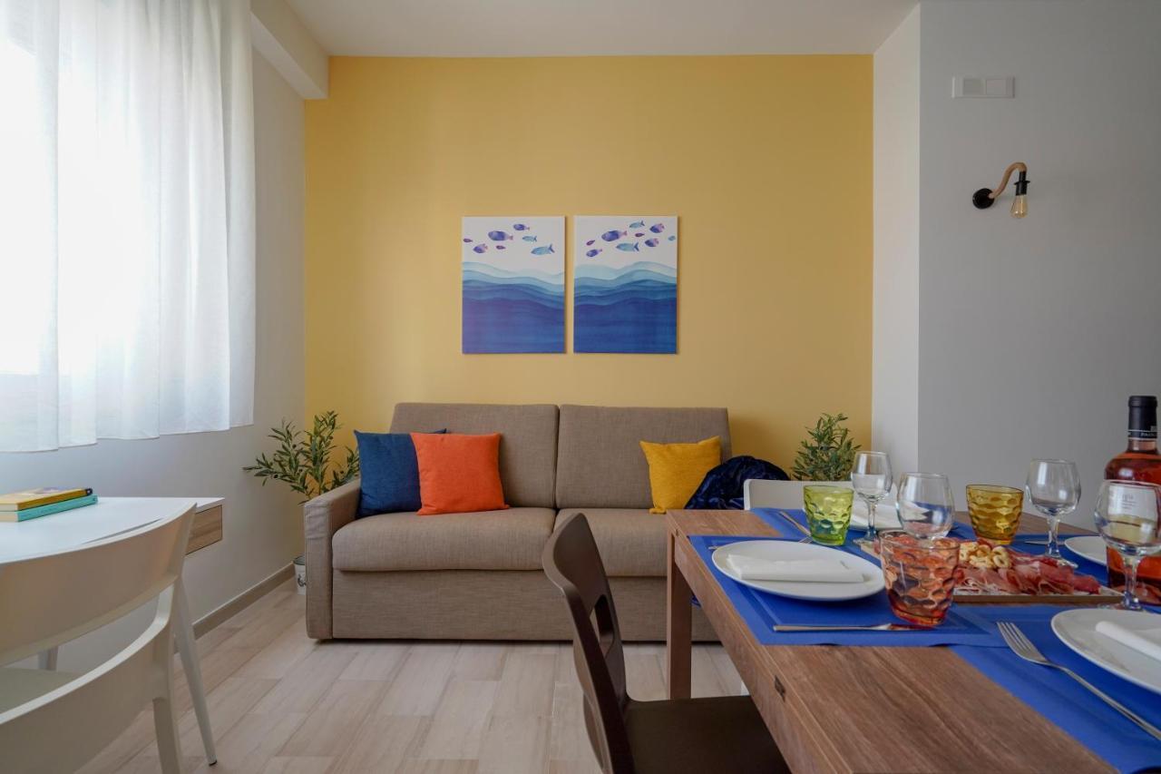 Mediterranea Apartment- Central Station - Free Wifi&Netflix Bari Extérieur photo