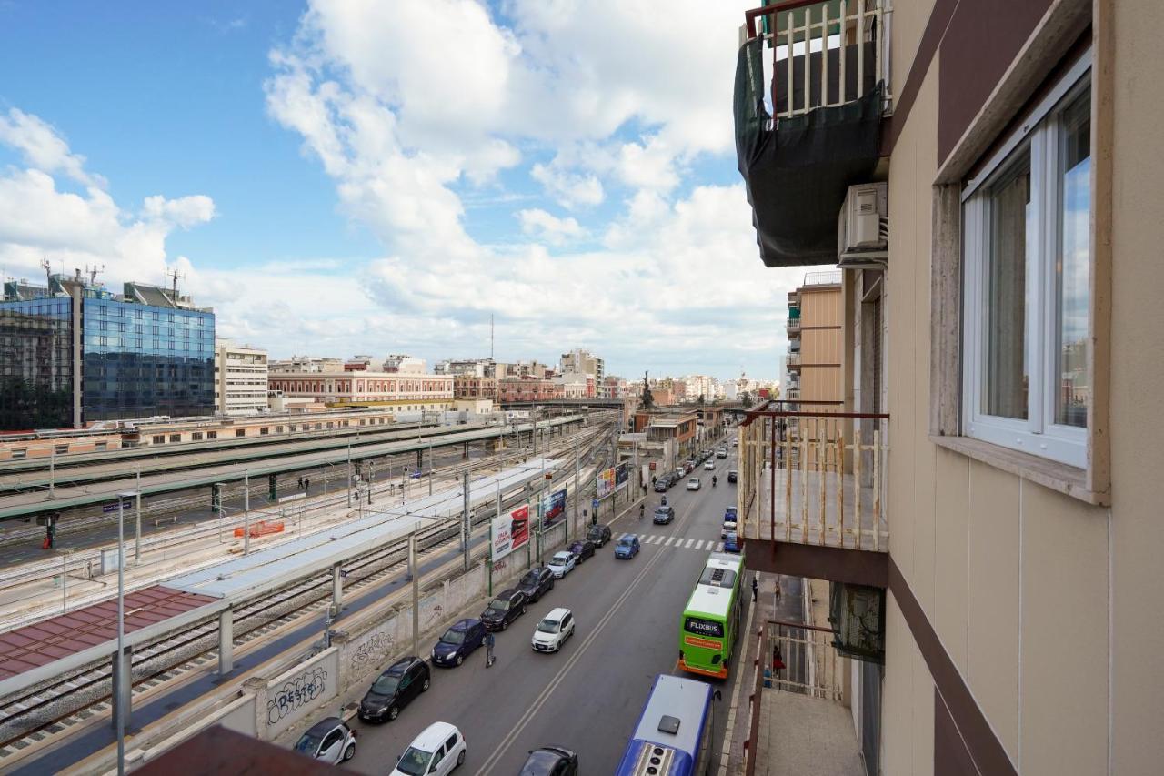 Mediterranea Apartment- Central Station - Free Wifi&Netflix Bari Extérieur photo