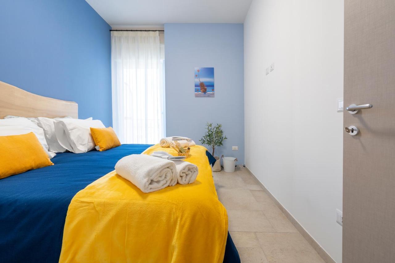 Mediterranea Apartment- Central Station - Free Wifi&Netflix Bari Extérieur photo