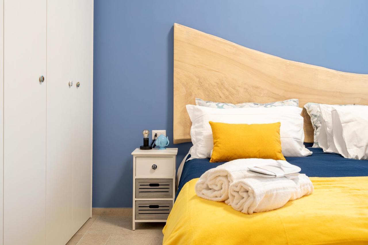 Mediterranea Apartment- Central Station - Free Wifi&Netflix Bari Extérieur photo