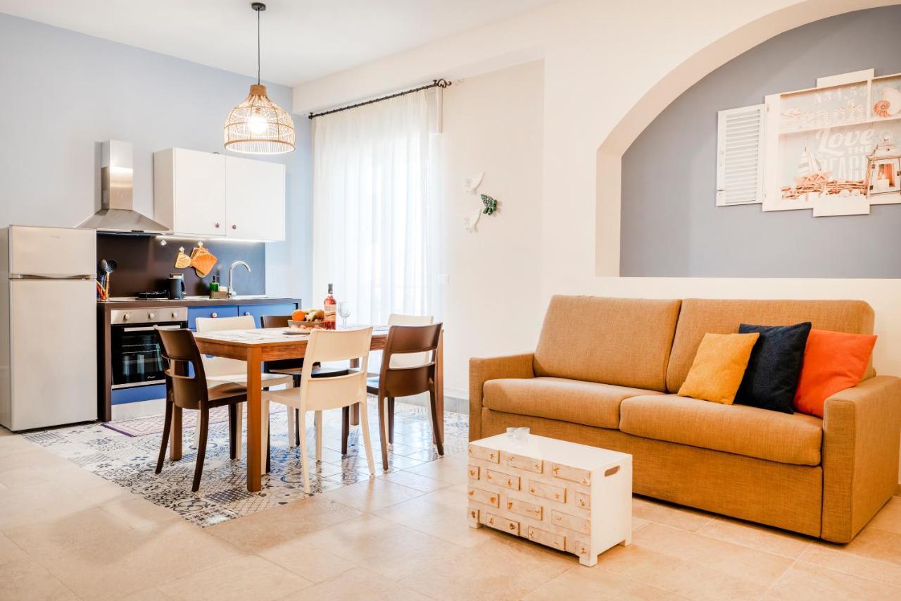 Mediterranea Apartment- Central Station - Free Wifi&Netflix Bari Extérieur photo
